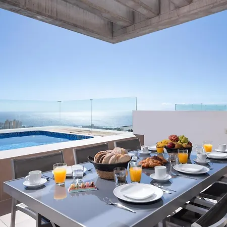 Karat Atico Siam Skies Appartement